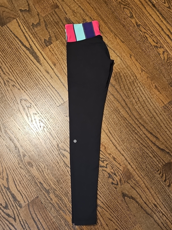 lululemon athletica Pants - Rare Vintage lululemon athletica Colorblock Striped Waistband Leggings Size 6